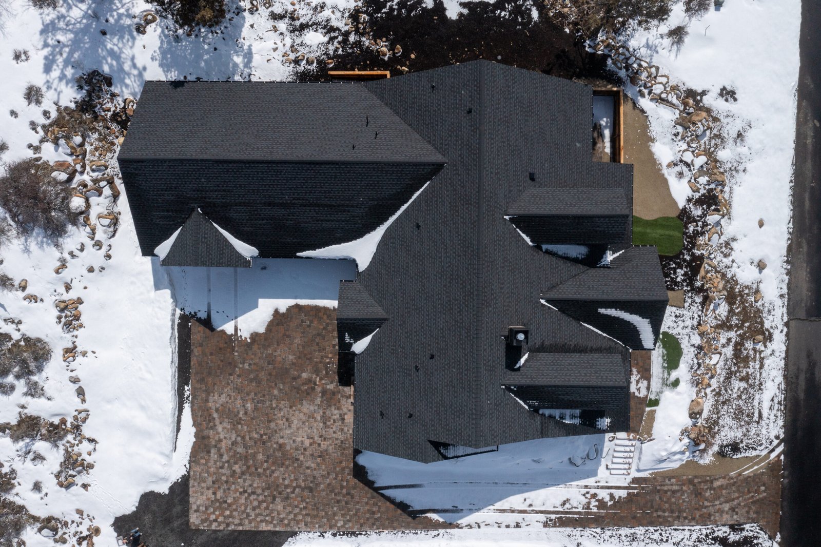 Overhead view of the Ridgewater roof and property